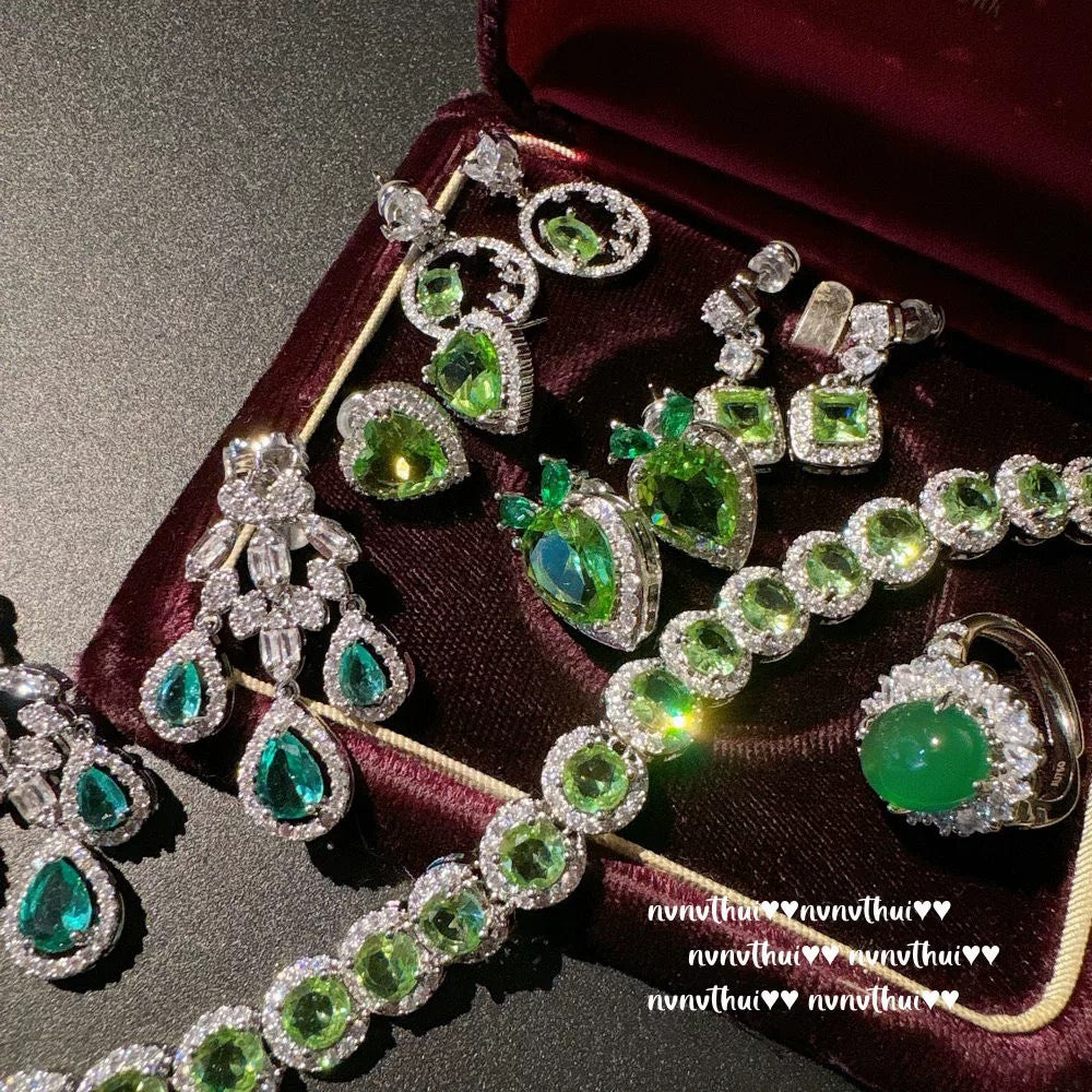 Mojito green round geometric gemstone bracelet, sparkling, 18K gold plated, mint green heart-shaped cubic zirconia earrings