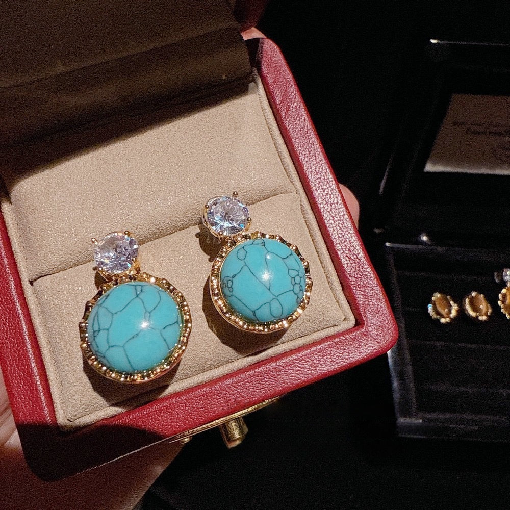 Jewelry antique style natural tiger eye stone earrings attract wealth and show off white, yellow, turquoise, diamond studded temperament earrings