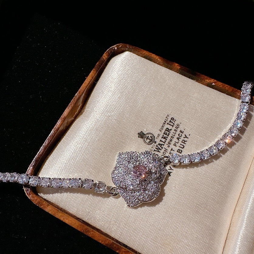 Fugitive princess pink flower basket gemstone earrings Papalacha plated 18K gold Barbie pink petal zircon bracelet