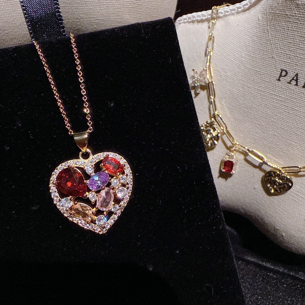 Vintage Austrian Flower Gilded Water Drop Gem Necklace, Rich and Charming Pomegranate Red Zircon Love Necklace