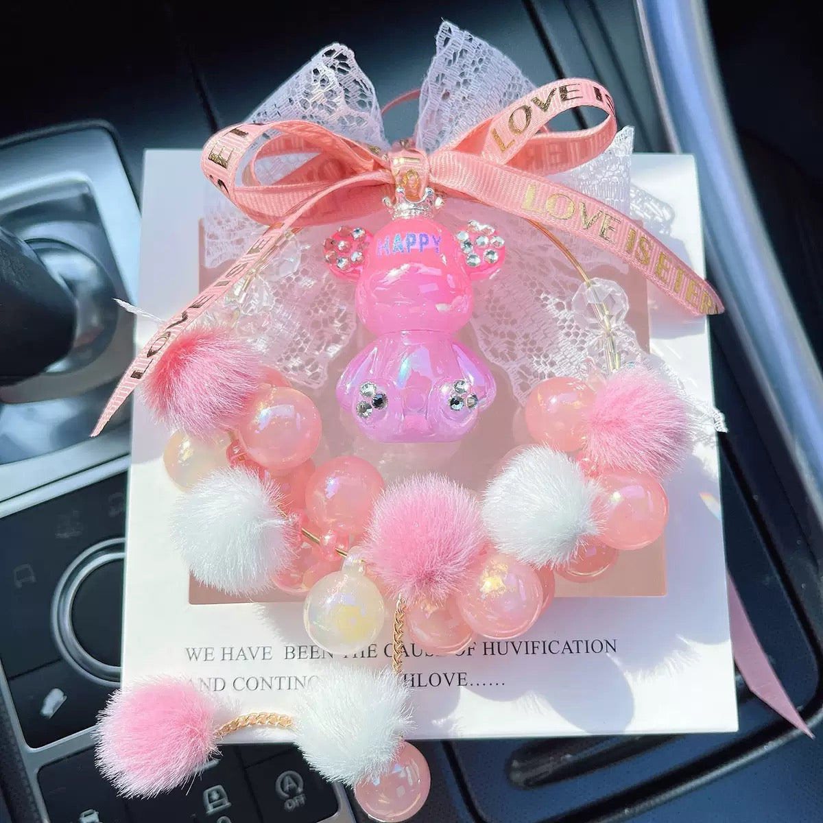 Morandi cute bear car hanging ornament, healing rearview mirror pendant decoration, car interior accessory, car supplies.