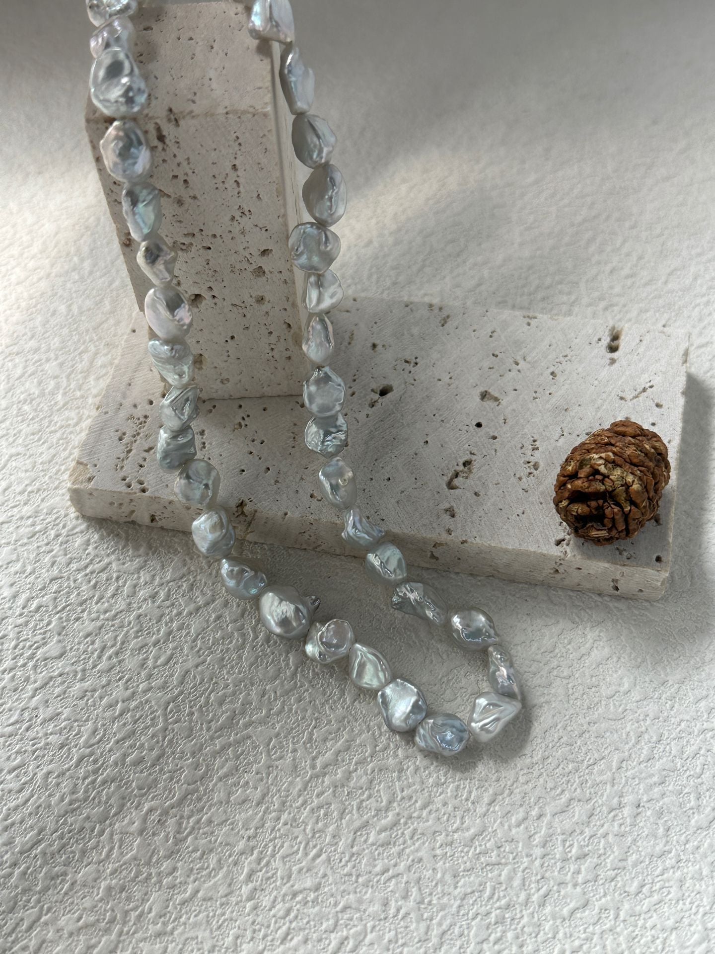 Natural Fresh Water Pearl Blue Blood Crushed Silver Pearl Necklace