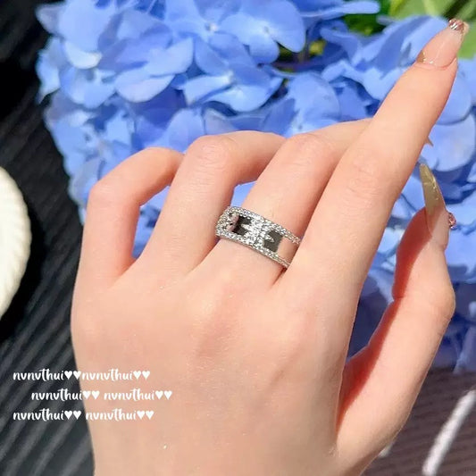 Starry River Brilliant 18K Gold Plated Curved Starlight Zircon Ring