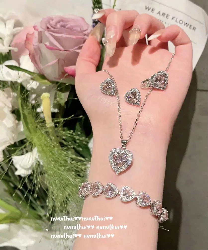 Sweetheart Peach Pink Heart-shaped Gemstone Bracelet, Starry River Sparkling 18K Gold Plated, Candy Pink Heart-shaped Zircon Necklace, Ring, Set