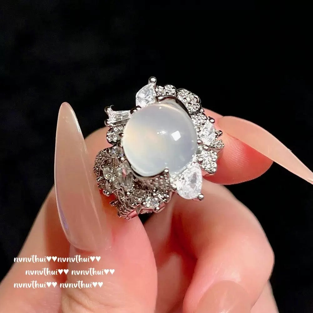 Myanmar water foam jade sunflower egg-shaped gemstone bracelet, Nuo Bing variety chalcedony egg-shaped zircon bracelet