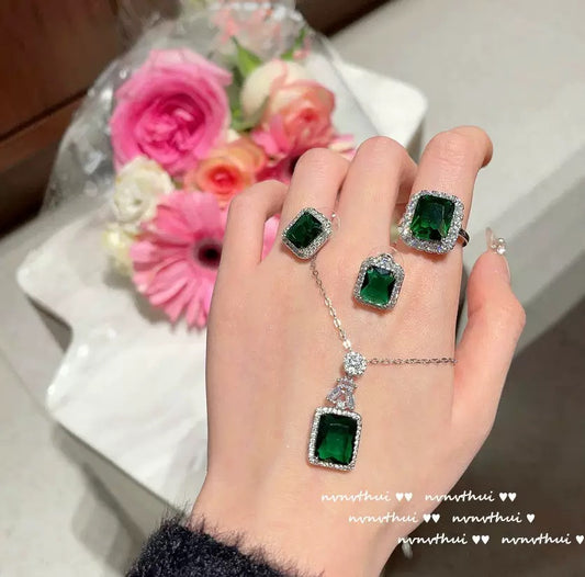 Columbian emerald gemstone ring with an antique feel, 18K gold plated, peacock green geometric zircon earrings set