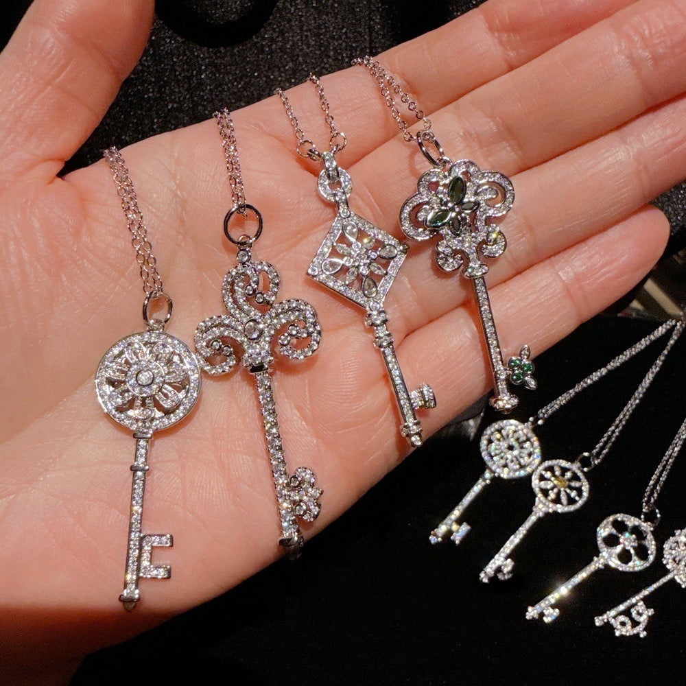 Floral Iris Key Heart shaped Gemstone Key Necklace Sunflower Sparkling Diamond Key Necklace Combination