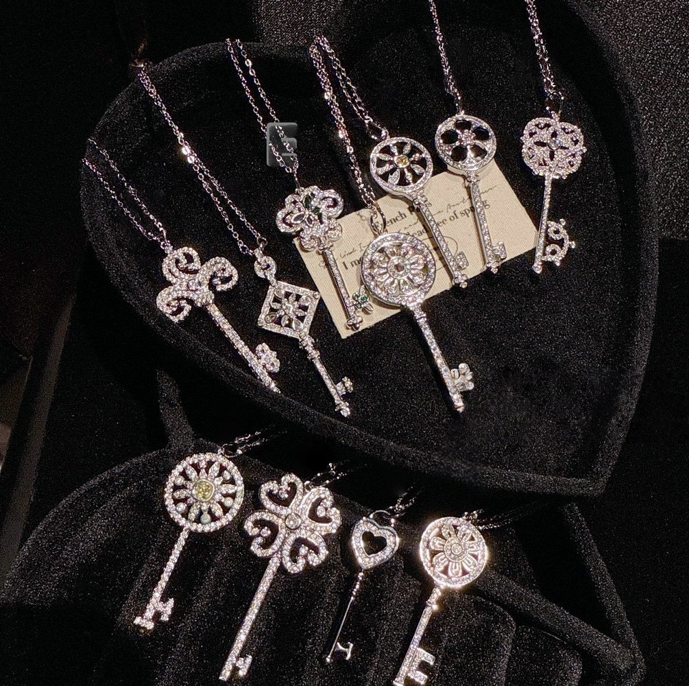 Floral Iris Key Heart shaped Gemstone Key Necklace Sunflower Sparkling Diamond Key Necklace Combination