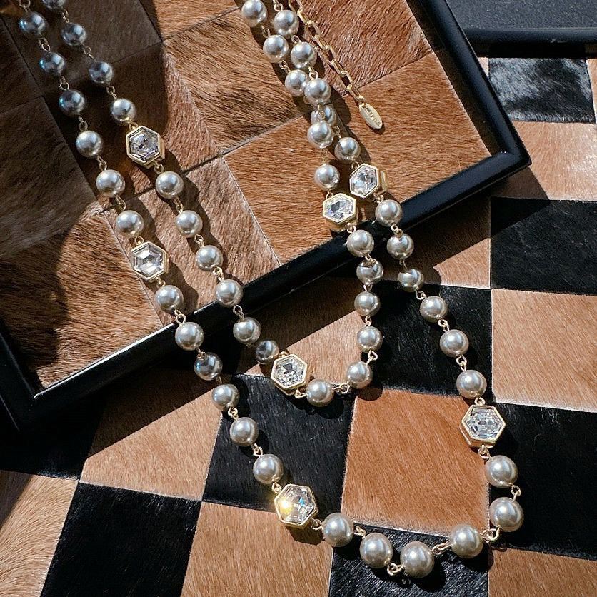 Snowflake gemstone pearl necklace antique plated with 18K gold, jade, orchid, zircon, enamel earrings