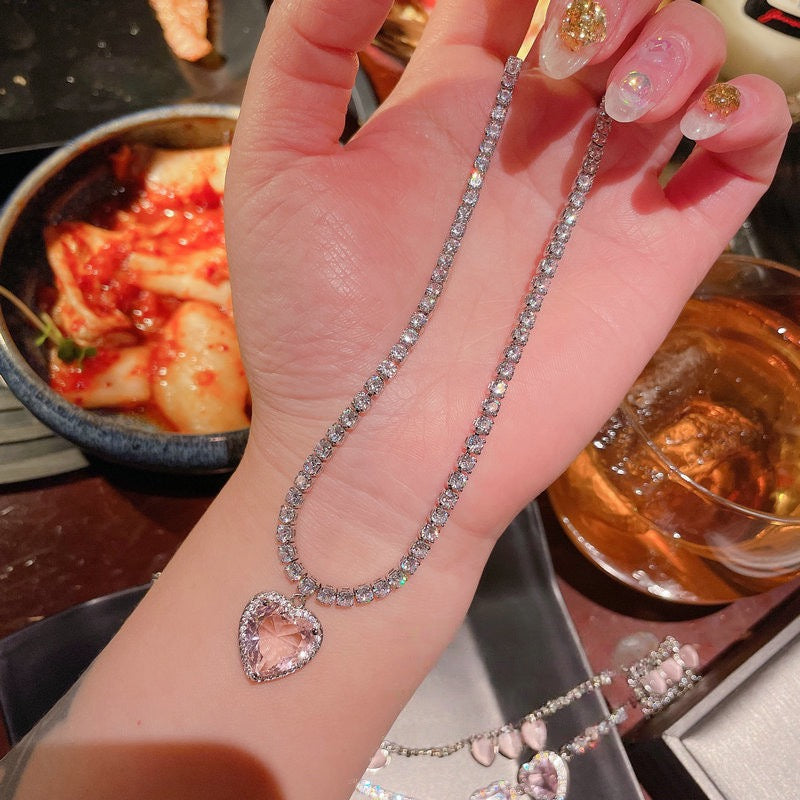 Sparkling Pink Love Gem Necklace Designer Plated 18K Gold Grape Purple Heart Zircon Wings Cat Eye Stone Necklace