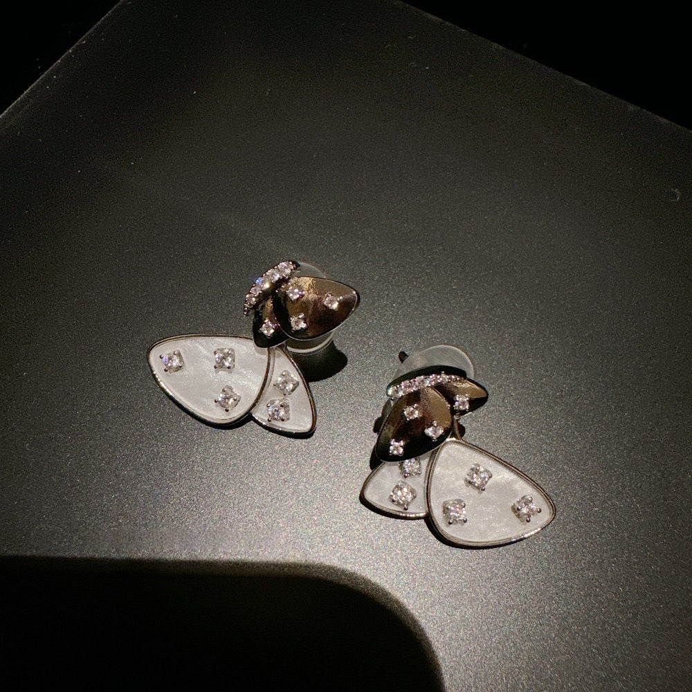 Fish Girl Colorful Beimu Butterfly Gem Earrings Rich heiress plated with 18K gold Water Drop Butterfly Zircon Long Earrings