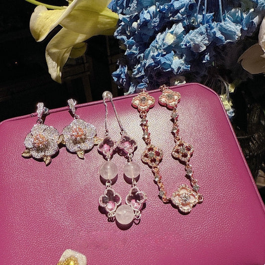 Dali Retro Camellia Gemstone Earrings, Light Luxury, High Grade Floral Beimu Zircon Bracelet Set