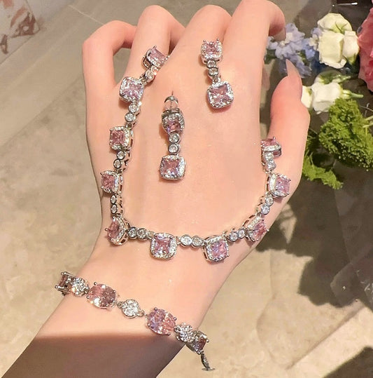 Papalacha dewdrop flower gemstone necklace, fugitive princess plated with 18K gold, northern nose powder, cubic sugar zircon bracelet