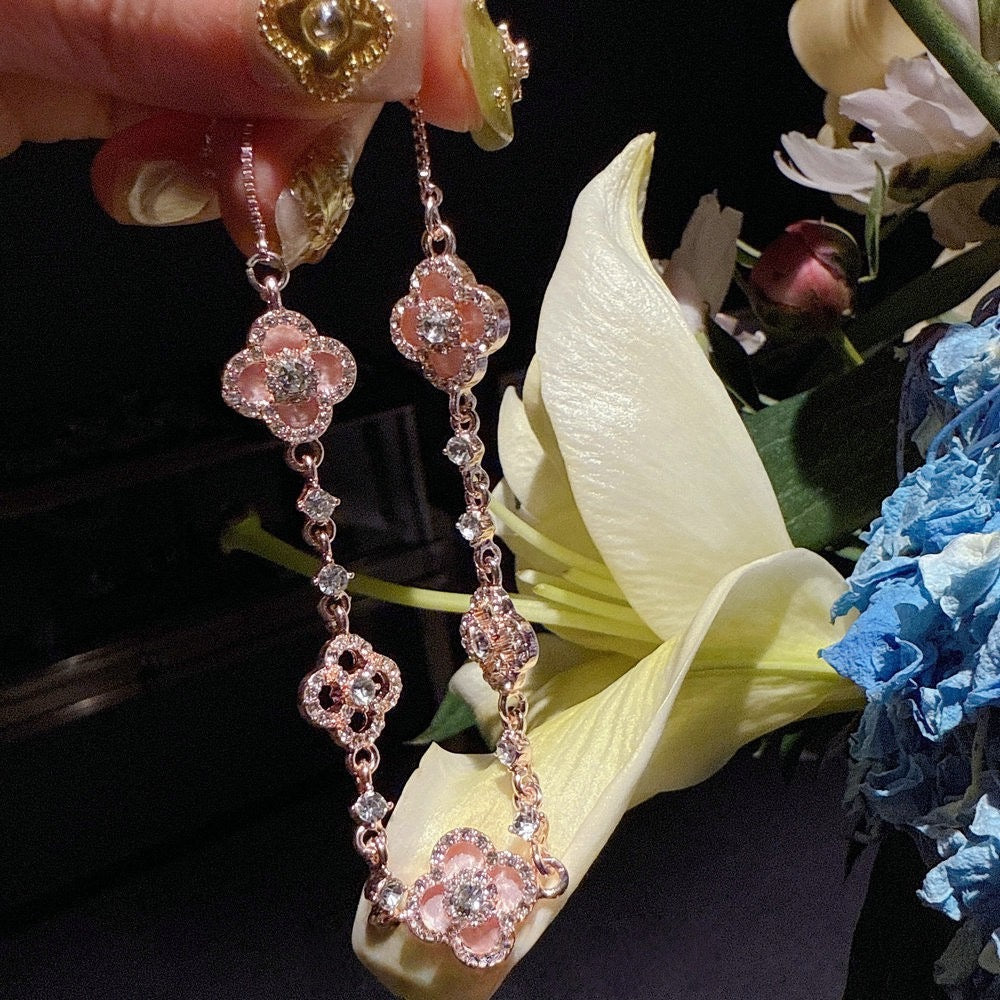 Dali Retro Camellia Gemstone Earrings, Light Luxury, High Grade Floral Beimu Zircon Bracelet Set