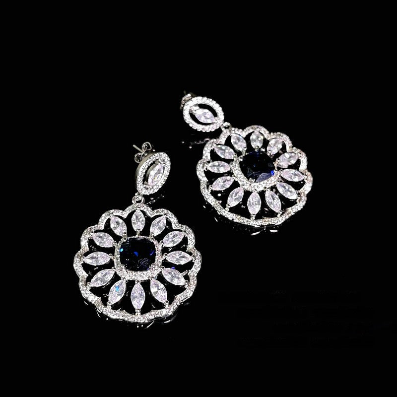 Deep sea sapphire flower necklace designer plated with 18K gold, navy blue zircon, multi-layer geometric surround flower earrings