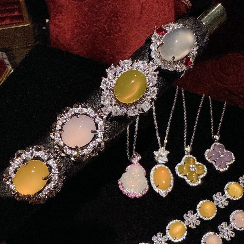 Jewelry Aurora Brazil Egg shaped White Jade Marrow Flower God Gemstone Bracelet New Chinese Chicken Oil Yellow Jade Marrow Necklace Set