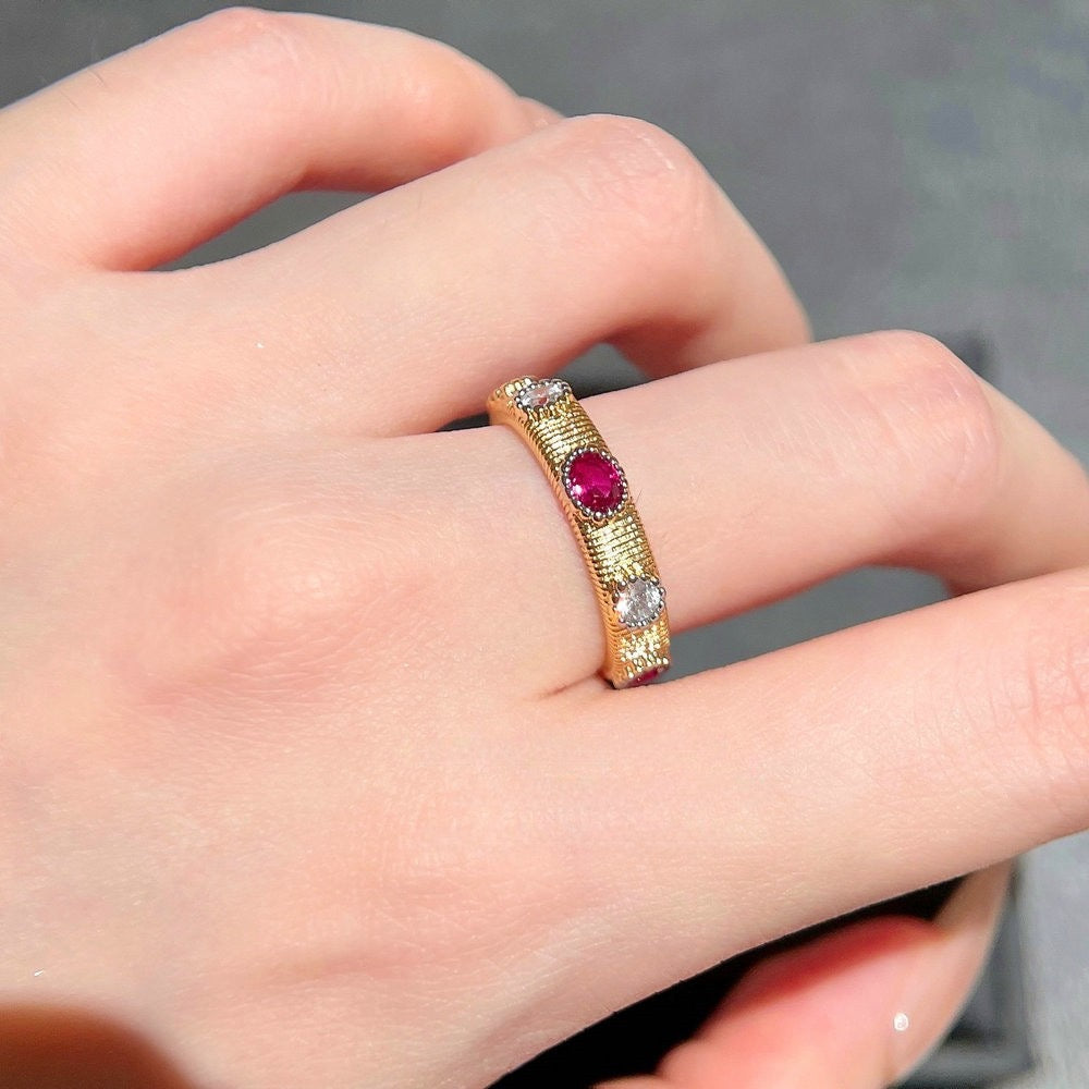 Weaving pattern carved gold snowflake gemstone bracelet antique feeling plated 18K gold curved brushed zircon ring set
