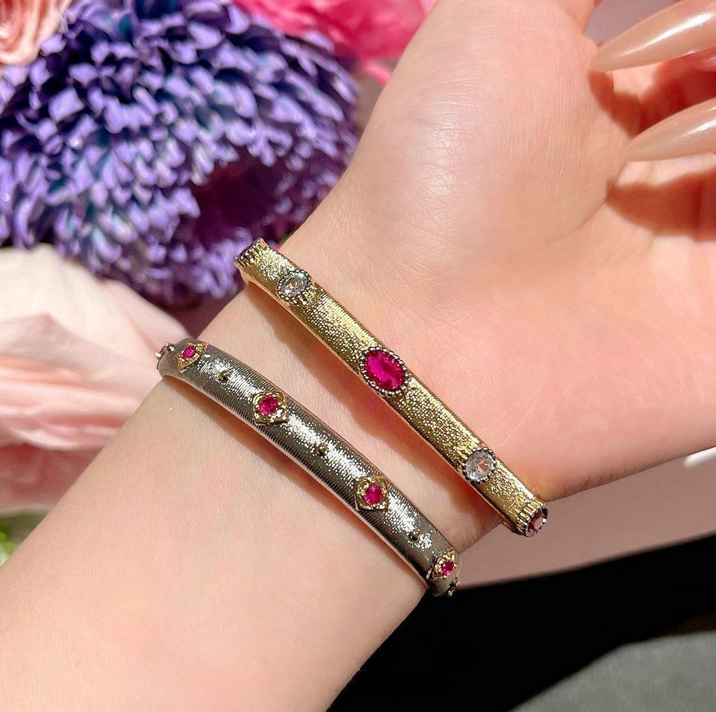 Weaving pattern carved gold snowflake gemstone bracelet antique feeling plated 18K gold curved brushed zircon ring set