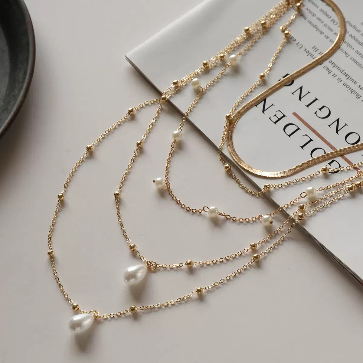 Pearl pendant multi-layered round bead necklace for women. New fashion, retro, handmade and simple necklace.