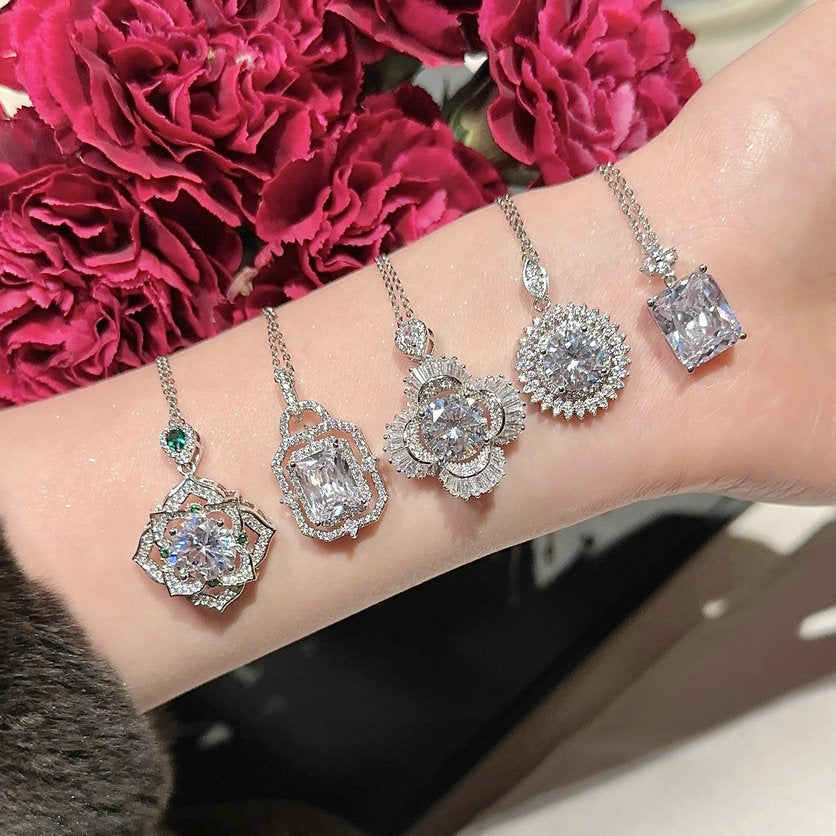 Sparkling 3-carat gemstone flower necklace, mermaid tears plated with 18K gold shimmering petals, high carbon zircon necklace