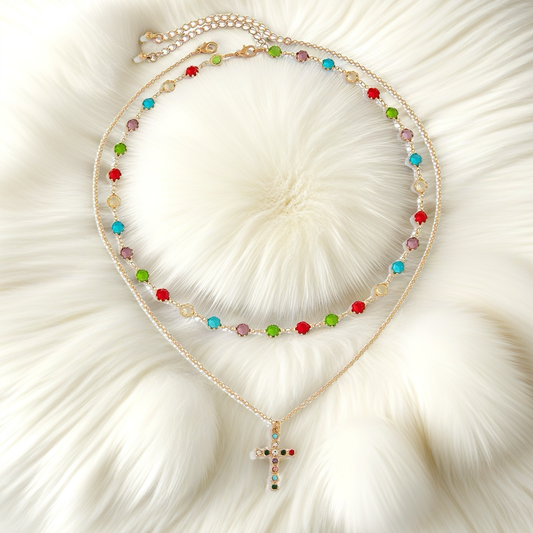 Crystal cross pendant necklace for both men and women, vintage and high-end feeling, stackable collar chain set.