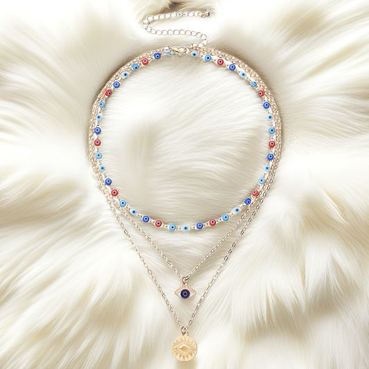 New multi-layered "Devil's Eye" pendant necklace for women, fashionable, exaggerated and trendy eye-shaped jewelry.