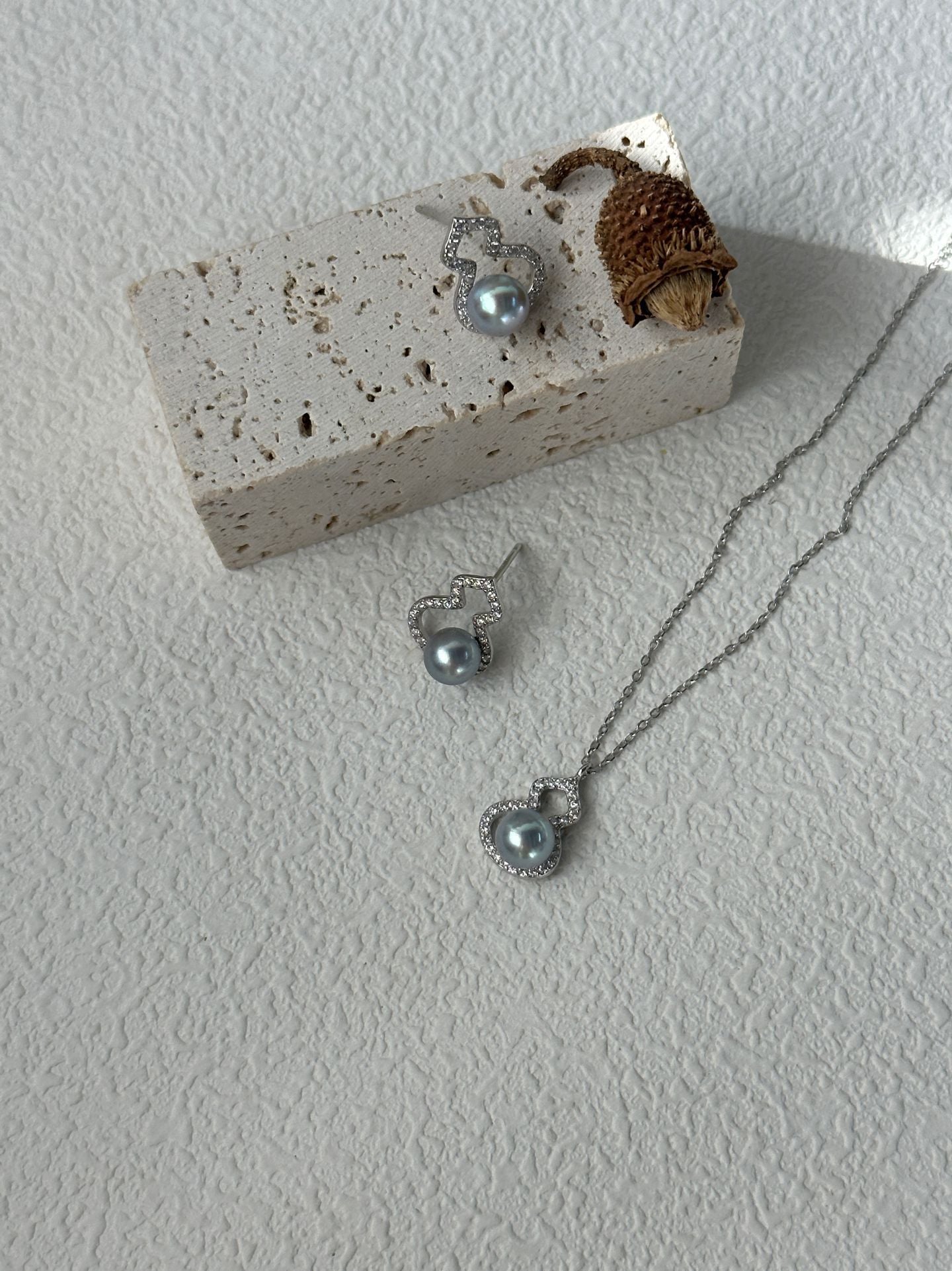 Natural seawater pearl gourd, genuine hemp pearl necklace, gourd genuine hemp earring