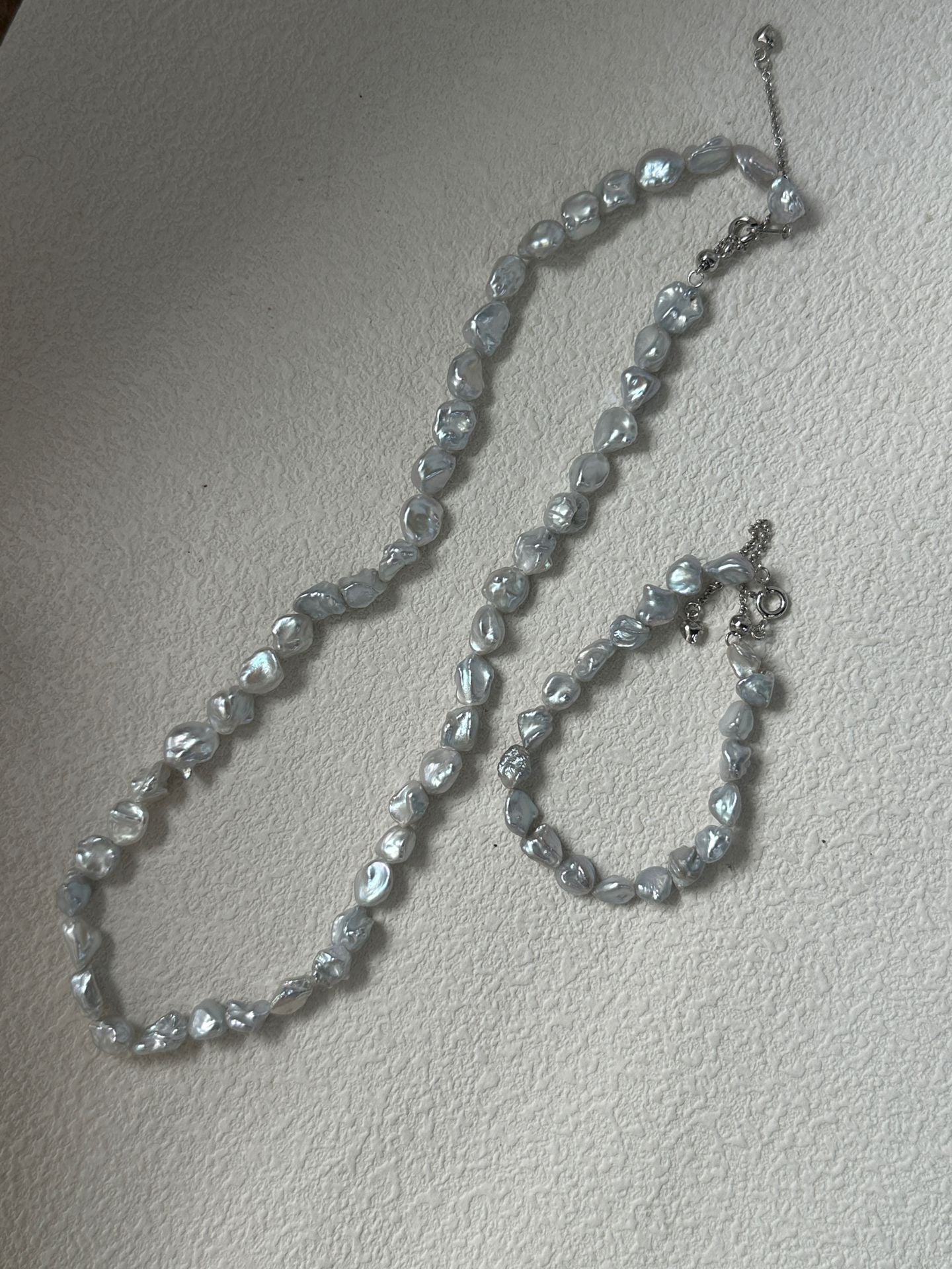 Natural Fresh Water Pearl Blue Blood Crushed Silver Pearl Necklace